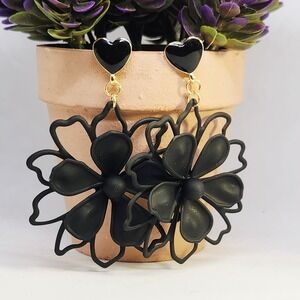 Matte Black Floral Heart Drop Earrings Gold Tone Statement Flower Dangle Post